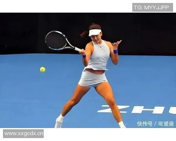 体育明星背后的奋斗故事:从默默无闻到闪耀赛场的荣耀之路 体育明星背后的奋斗故事:从默默无闻到闪耀赛场的荣耀之路